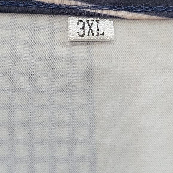 3XL Multicolor Print 3/4 Button Down Long Sleeve Tunic - Picture 6 of 6